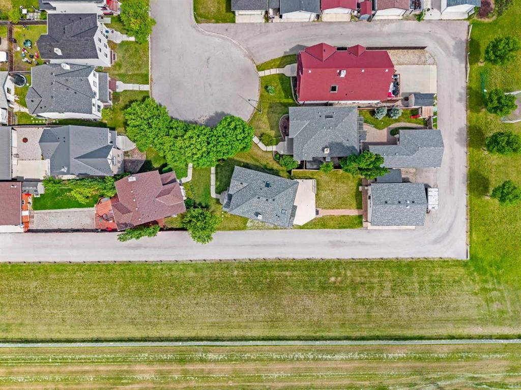 31 Elgin Green Se, Calgary, AB - Outdoor With View