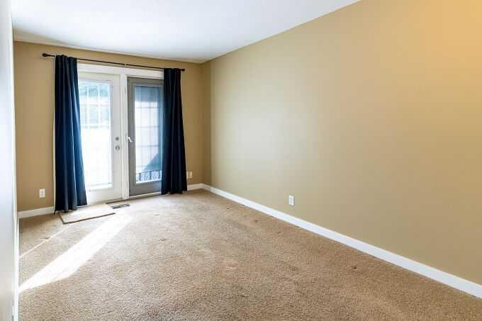 801 Canfield Way Sw, Calgary, AB - Indoor Photo Showing Other Room