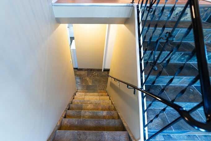 801 Canfield Way Sw, Calgary, AB - Indoor Photo Showing Other Room