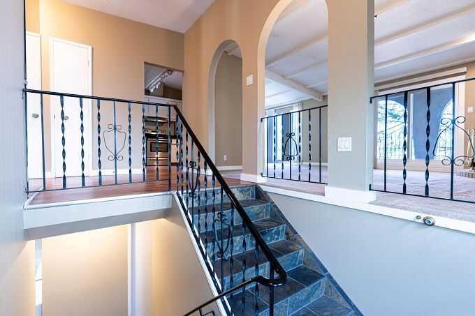 801 Canfield Way Sw, Calgary, AB - Indoor Photo Showing Other Room
