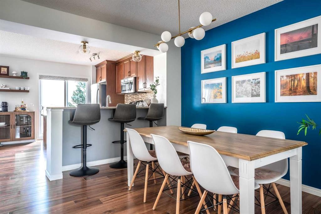 224 Viewpointe Terrace, Chestermere, AB - Indoor Photo Showing Dining Room