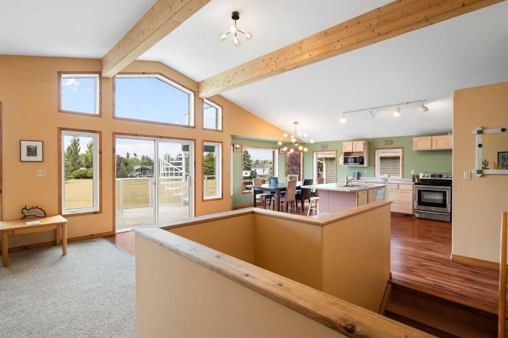 436 Sunset Drive, Rural Vulcan County, AB - Indoor