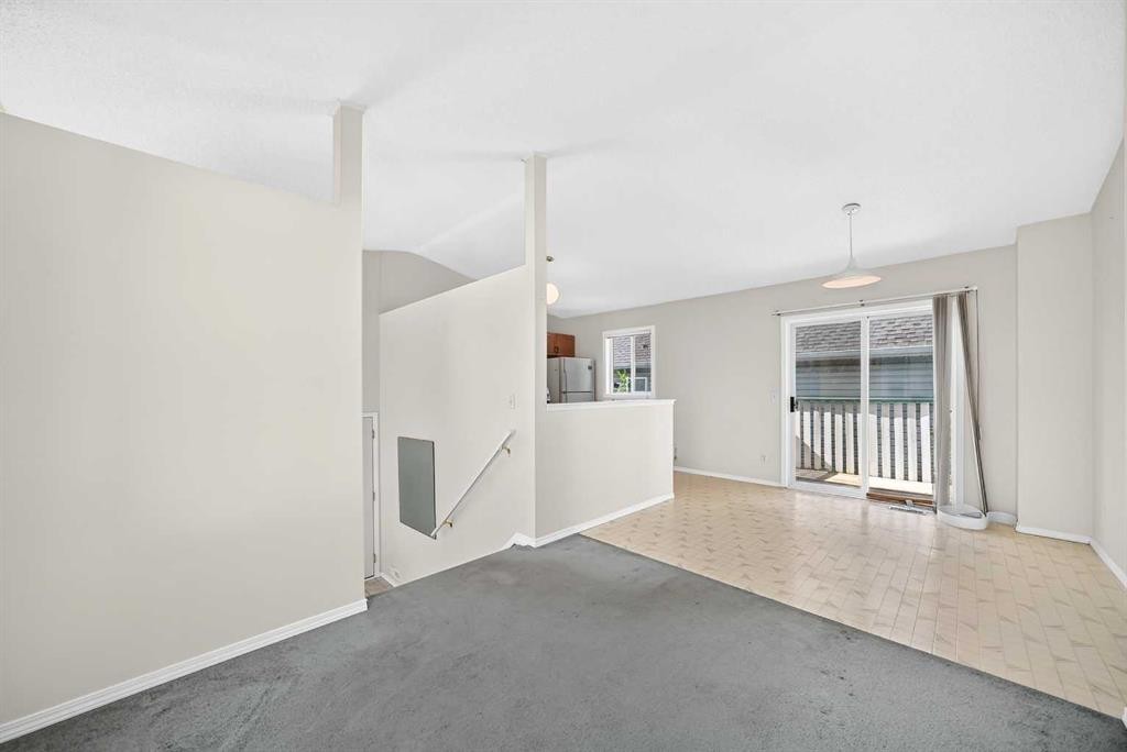 23 San Diego Manor Ne, Calgary, AB - Indoor