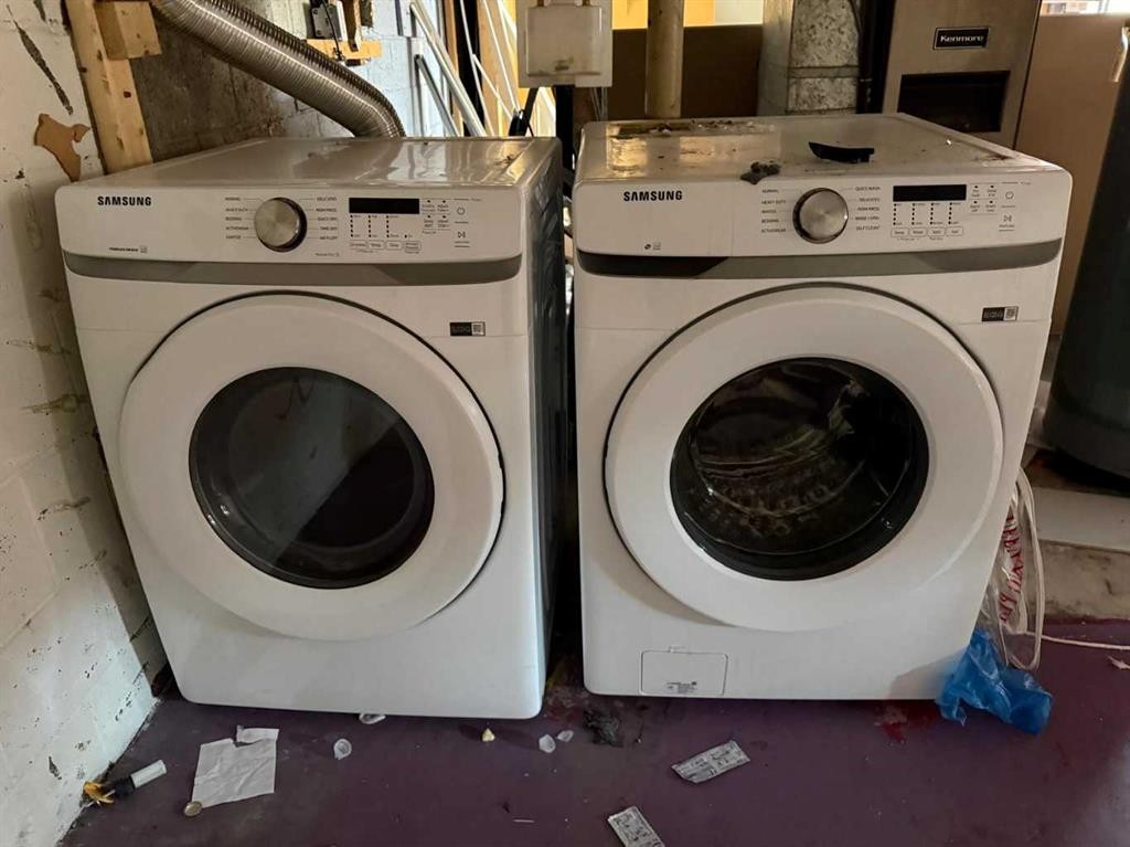1718 37 Street Se, Calgary, AB - Indoor Photo Showing Laundry Room