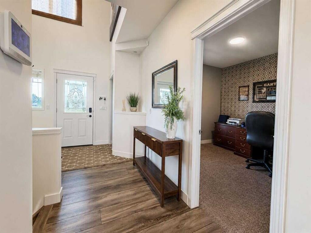 24 Brander Avenue Nw, Langdon, AB - Indoor Photo Showing Other Room