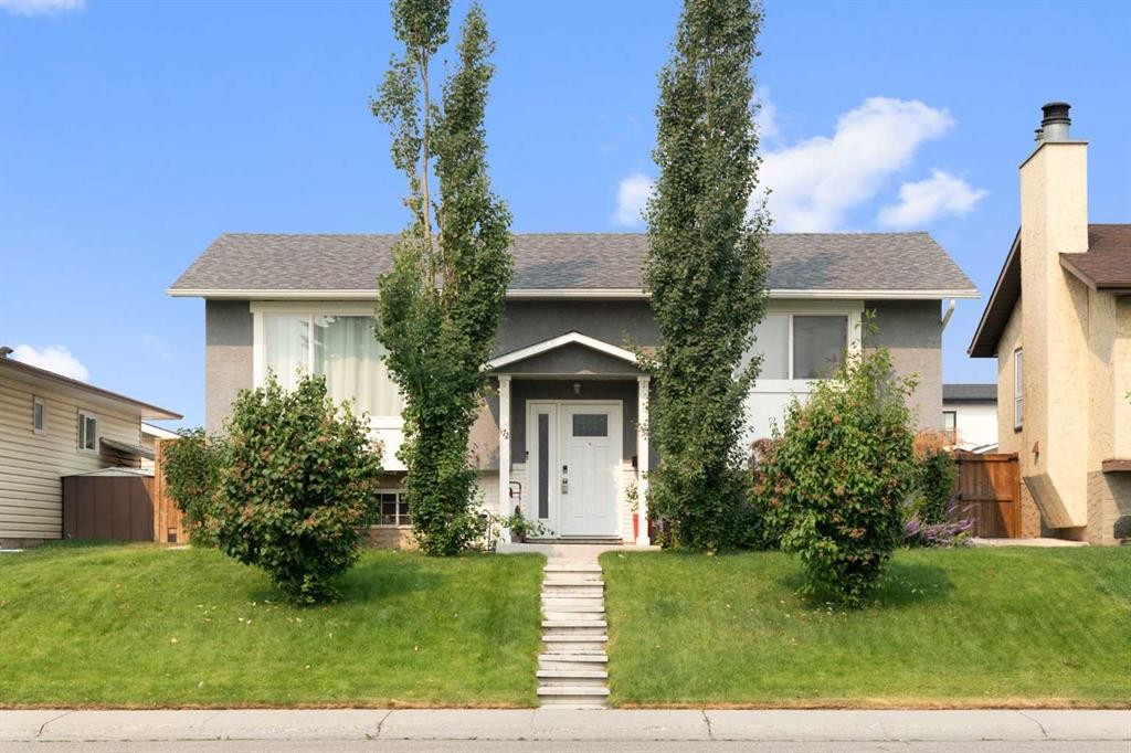 172 Rundlefield Crescent Ne, Calgary, AB - Outdoor