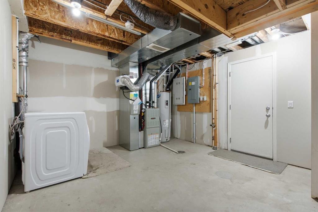 1404 Auburn Bay Square, Calgary, AB - Indoor Photo Showing Basement