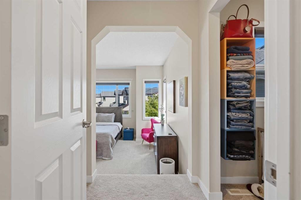 82 Brightonwoods Green Se, Calgary, AB - Indoor Photo Showing Other Room