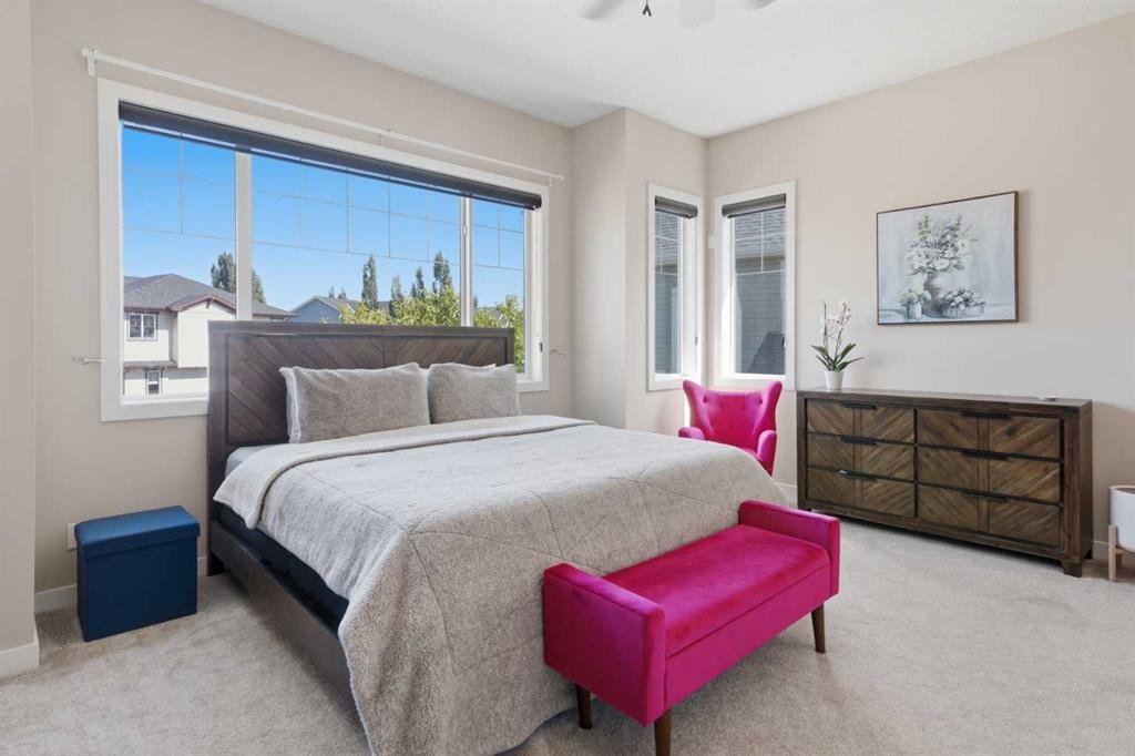 82 Brightonwoods Green Se, Calgary, AB - Indoor Photo Showing Bedroom