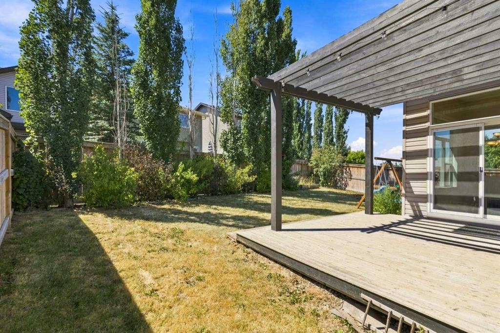 82 Brightonwoods Green Se, Calgary, AB - Outdoor