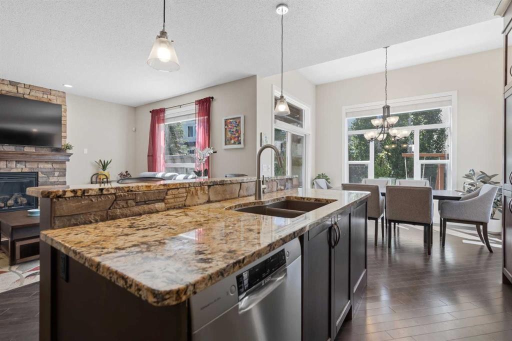 82 Brightonwoods Green Se, Calgary, AB - Indoor Photo Showing Kitchen With Double Sink With Upgraded Kitchen