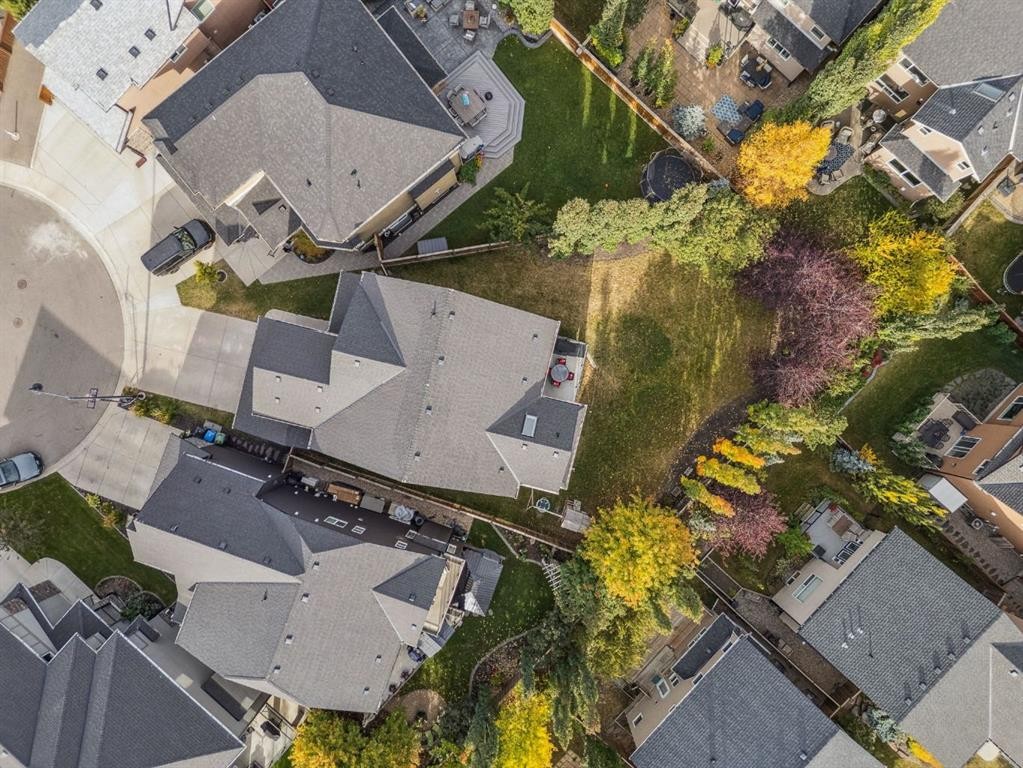46 Aspenshire Place Sw, Calgary, AB - With View