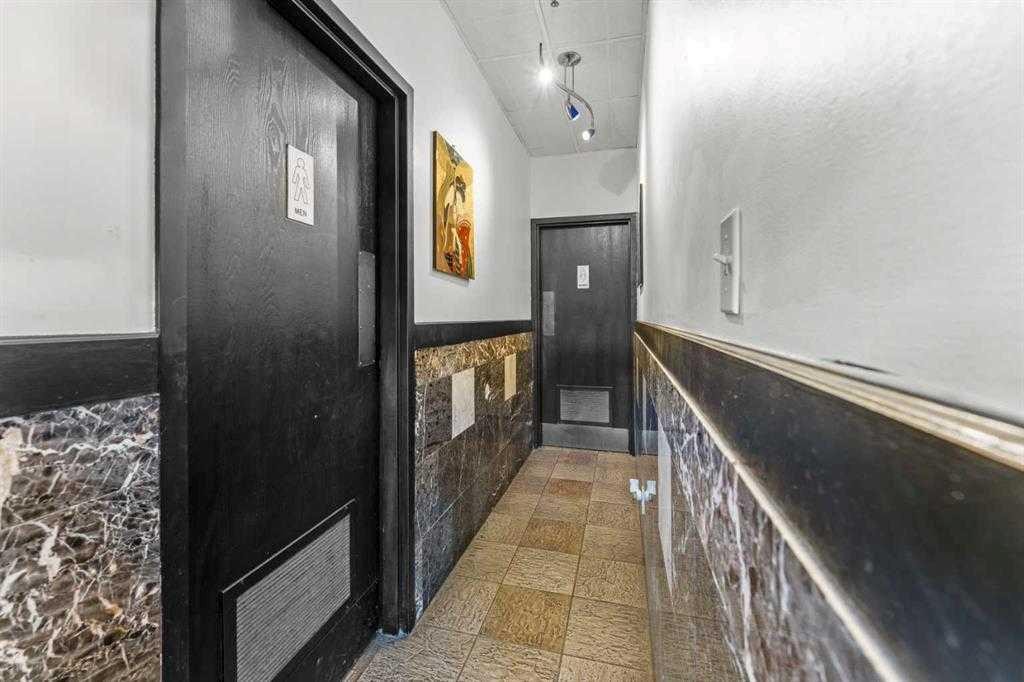 4014 Macleod Trail South, Calgary, AB