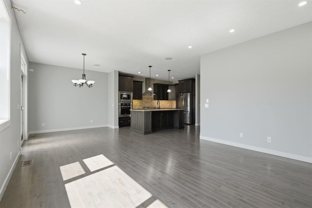 7 Copperleaf Terrace Se, Calgary, AB - Indoor