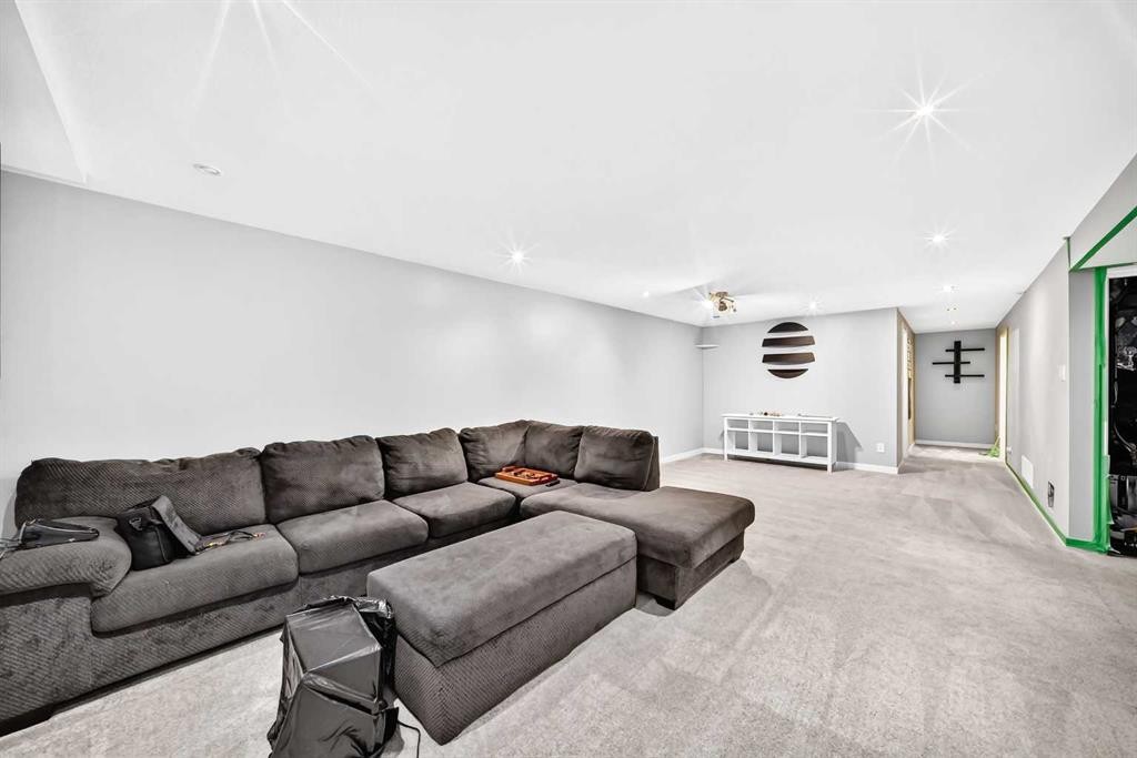 1376 Lake Sylvan Drive Se, Calgary, AB - Indoor