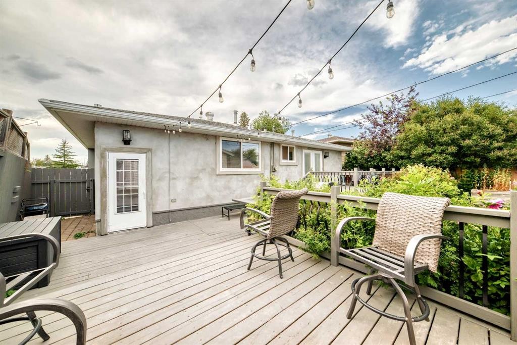 1376 Lake Sylvan Drive Se, Calgary, AB - Outdoor With Deck Patio Veranda With Exterior