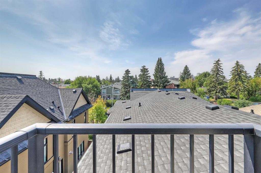 2-1936 25A Street Sw, Calgary, AB - Outdoor With Balcony