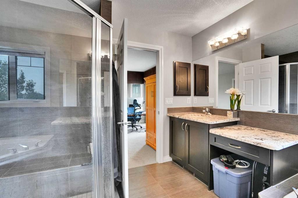 126 Panatella Crescent Nw, Calgary, AB - Indoor Photo Showing Bathroom