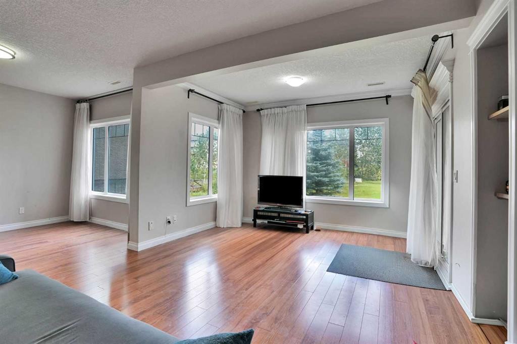 126 Panatella Crescent Nw, Calgary, AB - Indoor Photo Showing Living Room