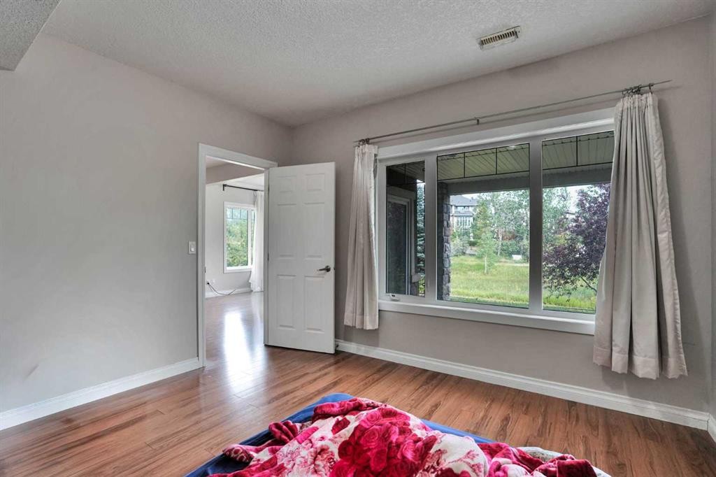 126 Panatella Crescent Nw, Calgary, AB - Indoor