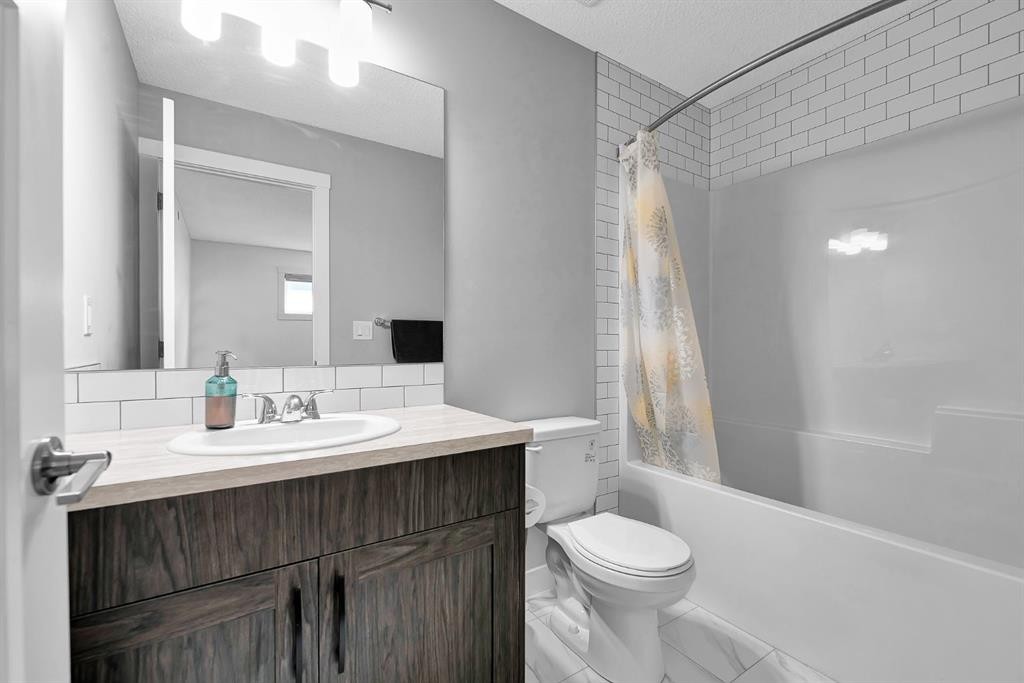 87 Howse Crescent Ne, Calgary, AB