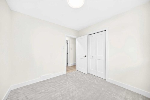 4112 19 Street Nw, Calgary, AB 