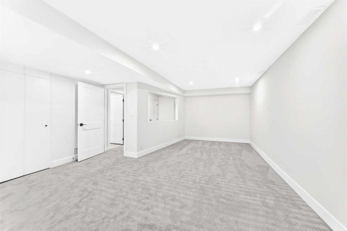 4112 19 Street Nw, Calgary, AB 
