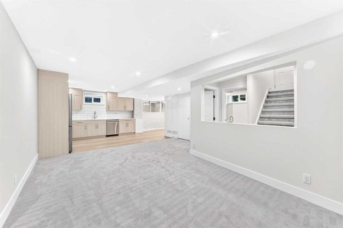 4112 19 Street Nw, Calgary, AB 