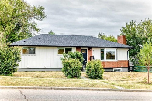 4112 19 Street Nw, Calgary, AB 
