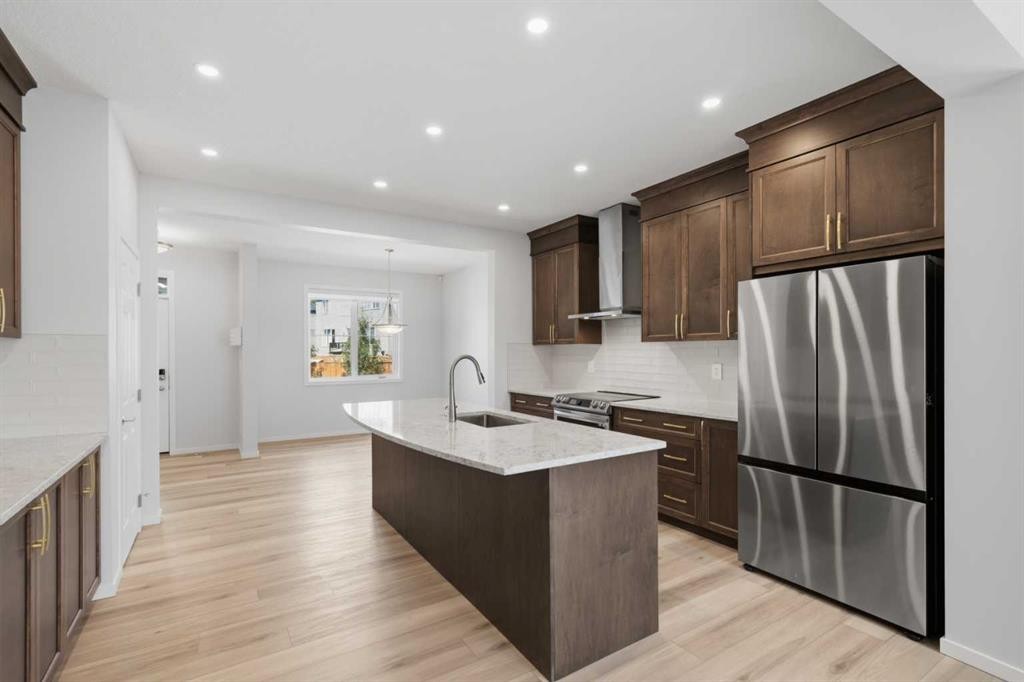 199 Carringham Road Nw, Calgary, AB - Indoor Photo Showing Kitchen With Stainless Steel Kitchen With Double Sink With Upgraded Kitchen