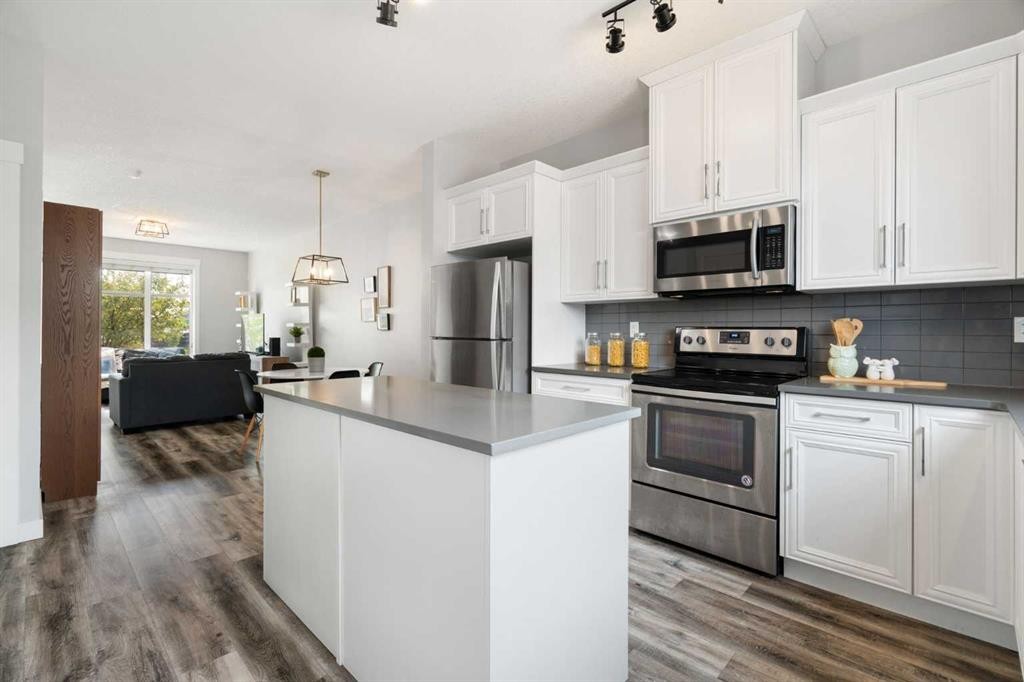 56 Skyview Circle Ne, Calgary, AB - Indoor Photo Showing Kitchen With Stainless Steel Kitchen With Upgraded Kitchen