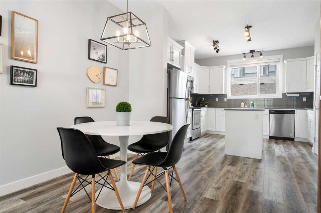 56 Skyview Circle Ne, Calgary, AB - Indoor Photo Showing Dining Room