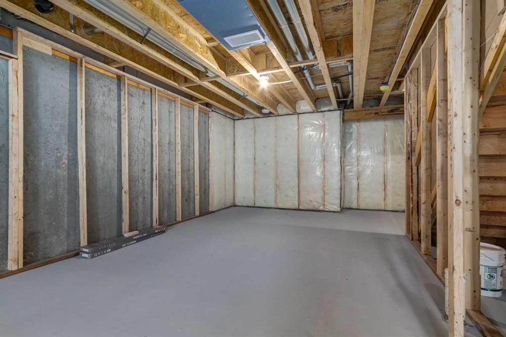 7138 Rangeview Avenue Se, Calgary, AB - Indoor Photo Showing Basement