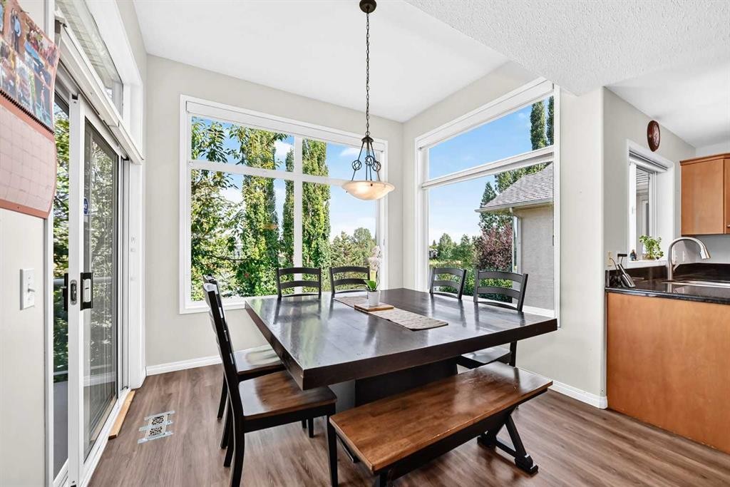 60 Harvest Park Way, Calgary, AB - Indoor Photo Showing Dining Room