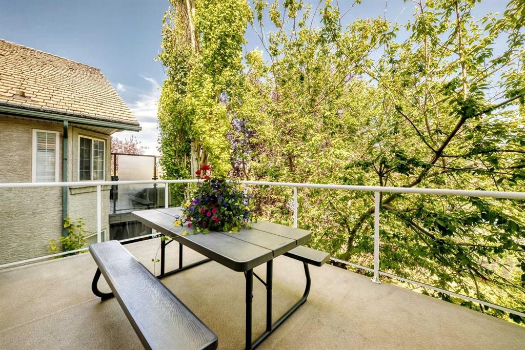 60 Harvest Park Way, Calgary, AB - Outdoor