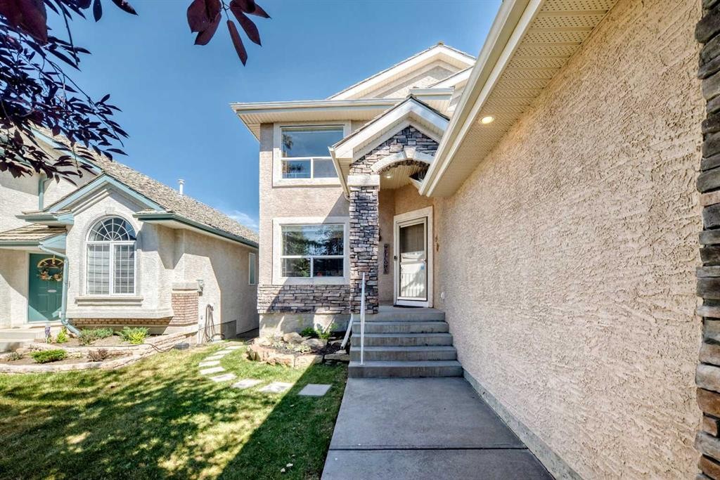 60 Harvest Park Way, Calgary, AB - Outdoor