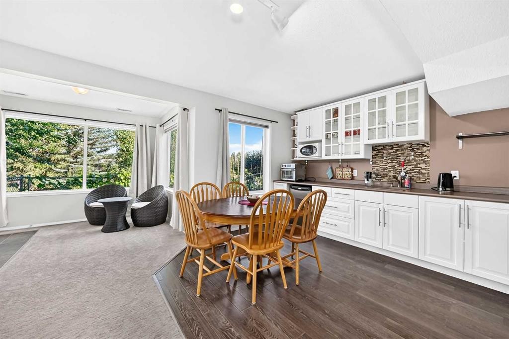 60 Harvest Park Way, Calgary, AB - Indoor
