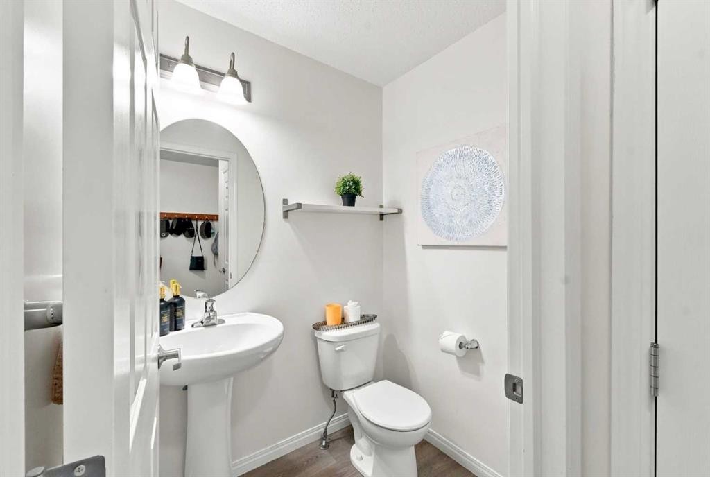 14 Windford Crescent Sw, Airdrie, AB - Indoor Photo Showing Bathroom