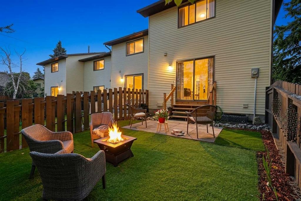45-380 Bermuda Drive Nw, Calgary, AB - Outdoor With Deck Patio Veranda With Exterior