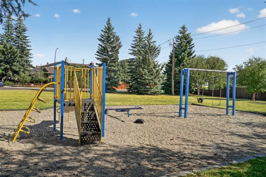 45-380 Bermuda Drive Nw, Calgary, AB - Outdoor