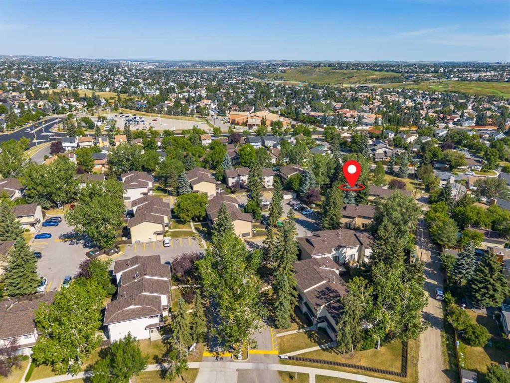 45-380 Bermuda Drive Nw, Calgary, AB - Outdoor With View