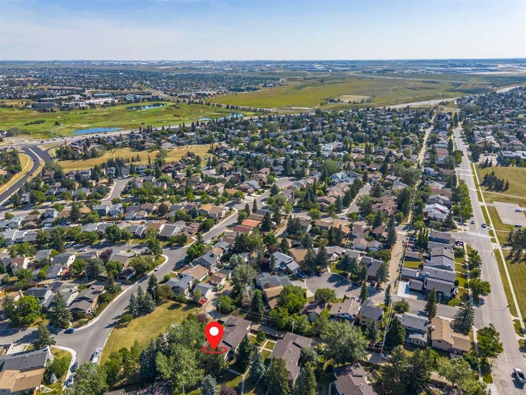 45-380 Bermuda Drive Nw, Calgary, AB - Outdoor With View