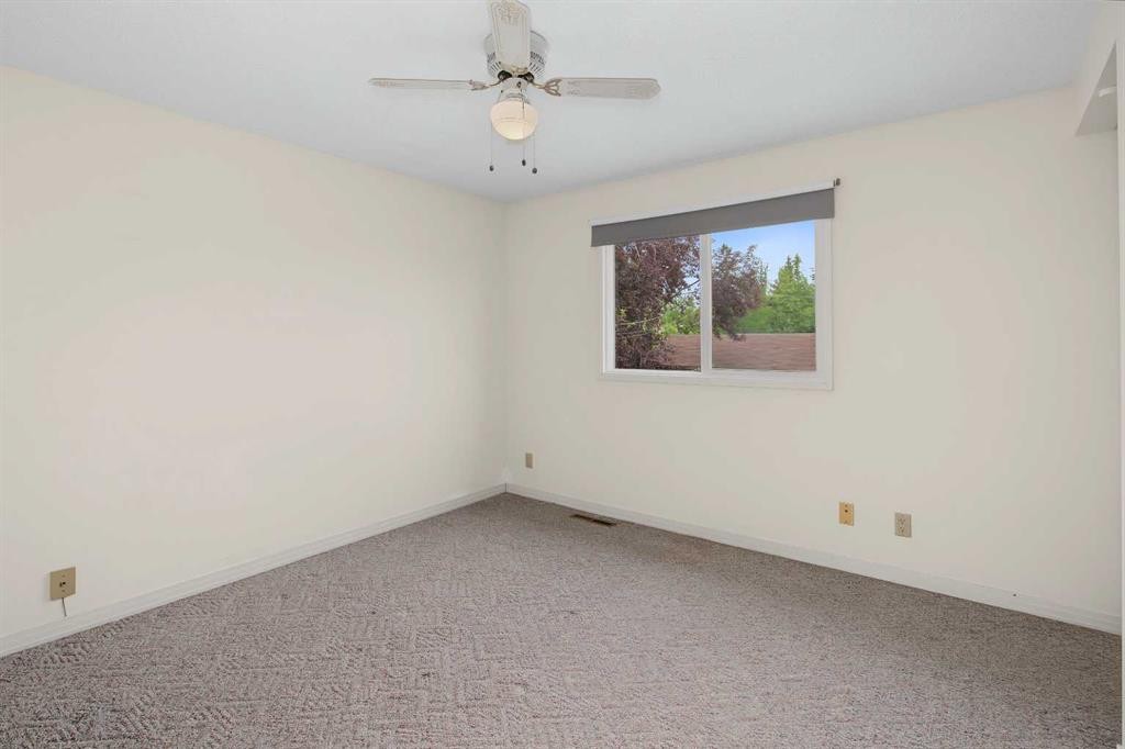 3414 Morley Trail Nw, Calgary, AB - Indoor Photo Showing Other Room