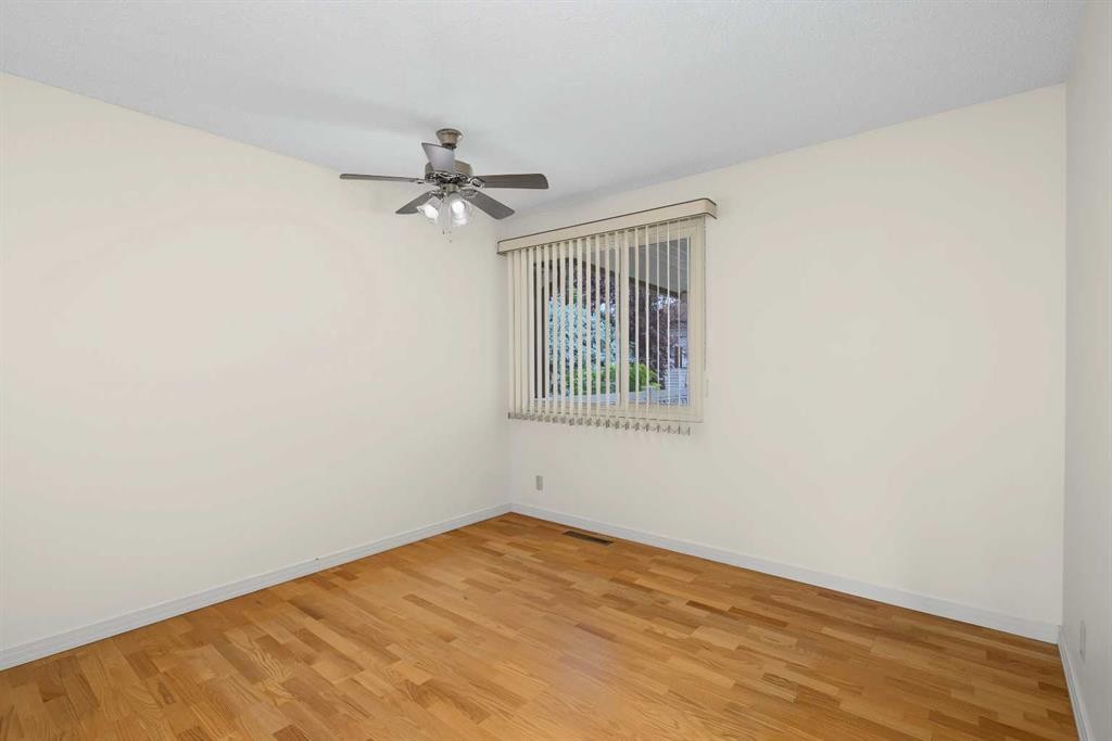 3414 Morley Trail Nw, Calgary, AB - Indoor Photo Showing Other Room