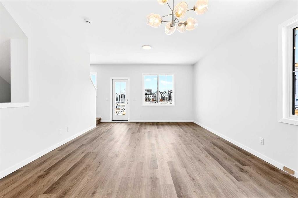 302-40 Creekside Way Sw, Calgary, AB - Indoor Photo Showing Other Room