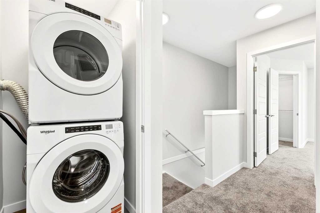302-40 Creekside Way Sw, Calgary, AB - Indoor Photo Showing Laundry Room