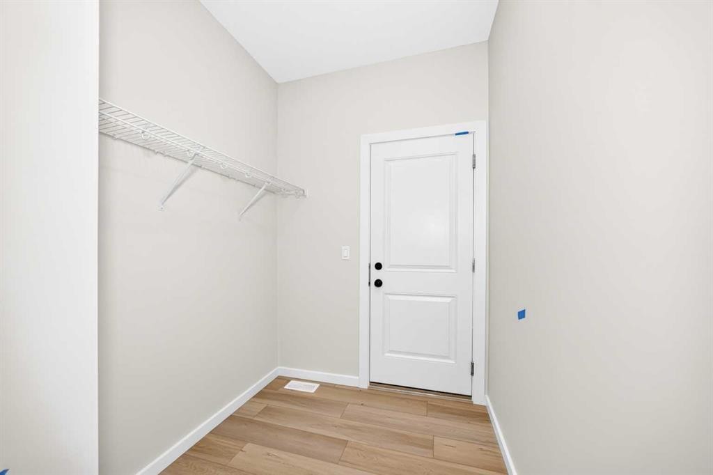 135 Mallard Heath Se, Calgary, AB - Indoor