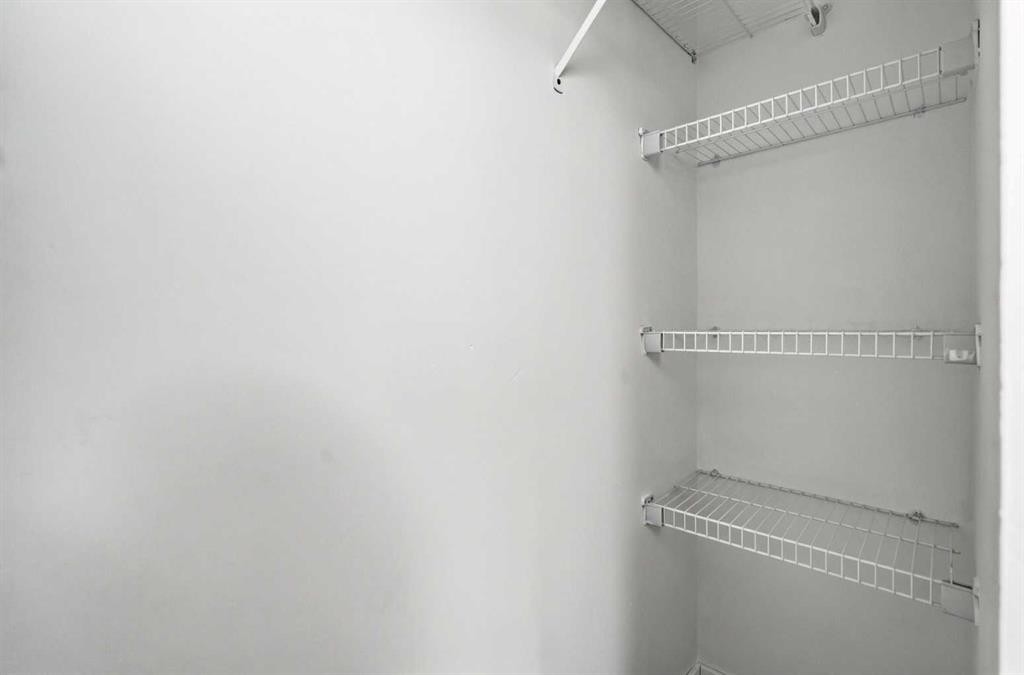 11 Martin Crossing Rise Ne, Calgary, AB - Indoor With Storage