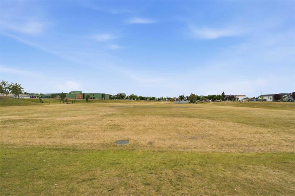 11 Martin Crossing Rise Ne, Calgary, AB - Outdoor With View