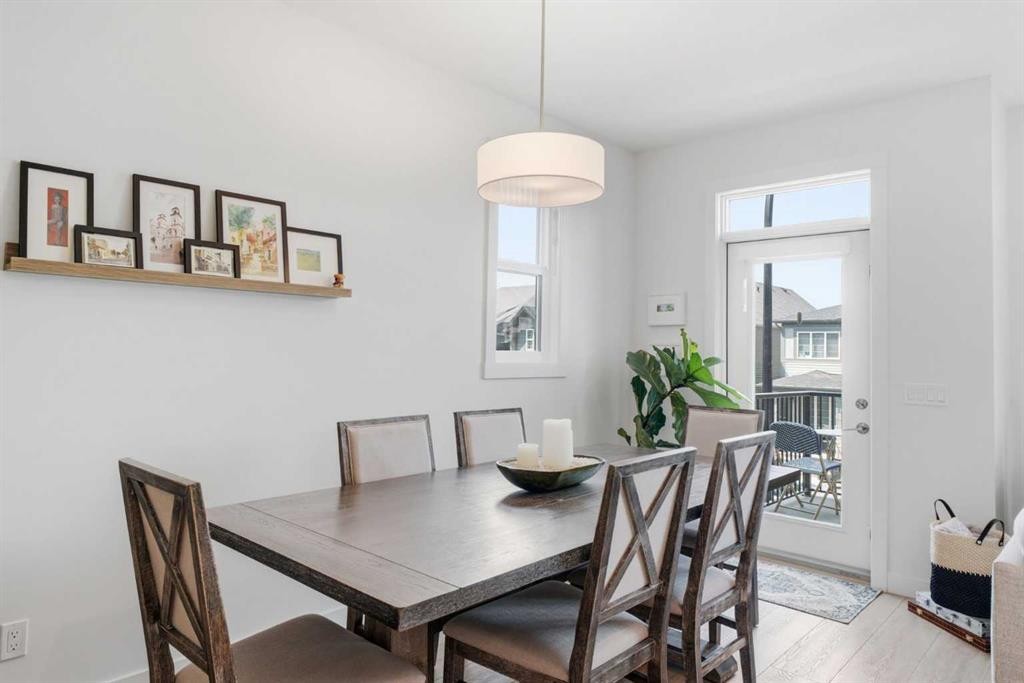 31 Seton Row Se, Calgary, AB - Indoor Photo Showing Dining Room